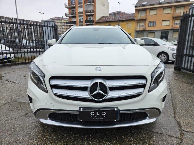 MERCEDES-BENZ GLA 220 CDI Automatic