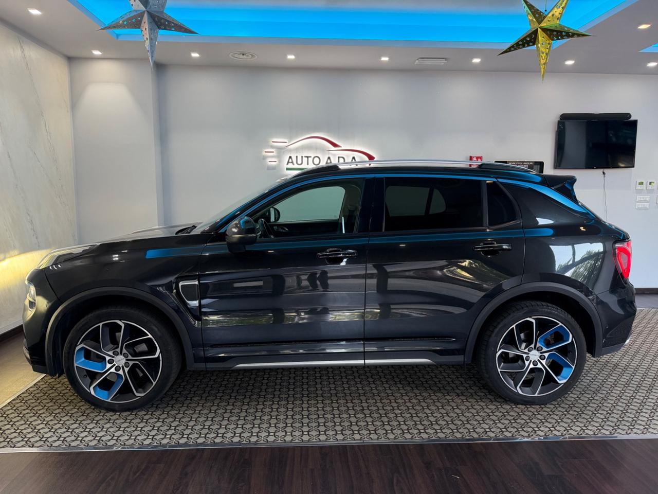 Lynk&co 01 PHEV