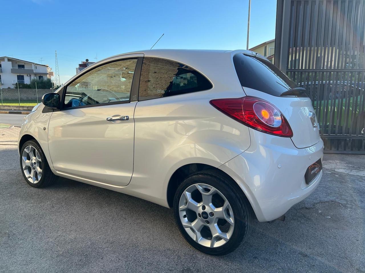 Ford Ka/Ka+ Ka 1.2 Titanium 69cv Park/Panorama
