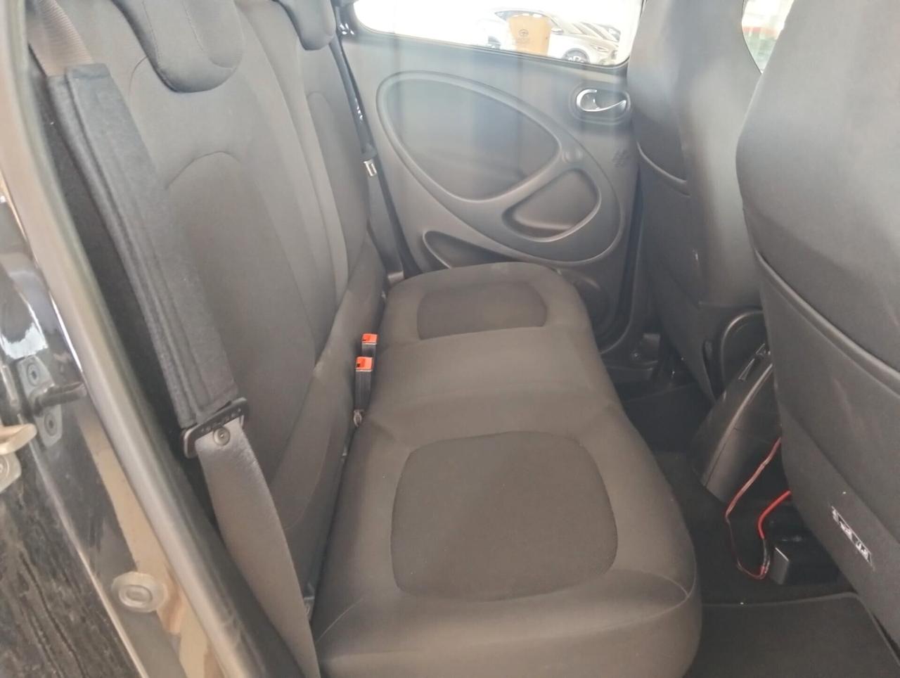 Smart ForFour EQ Passion ELETTRICA 2019