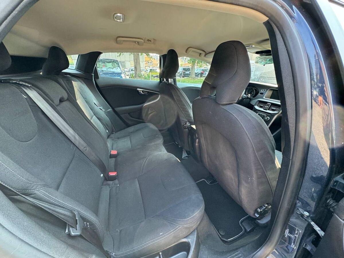 Volvo V40 1.6 d2 Momentum