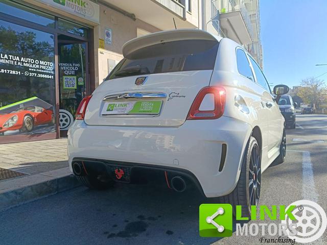 ABARTH 500 1.4 Turbo T-Jet esseesse