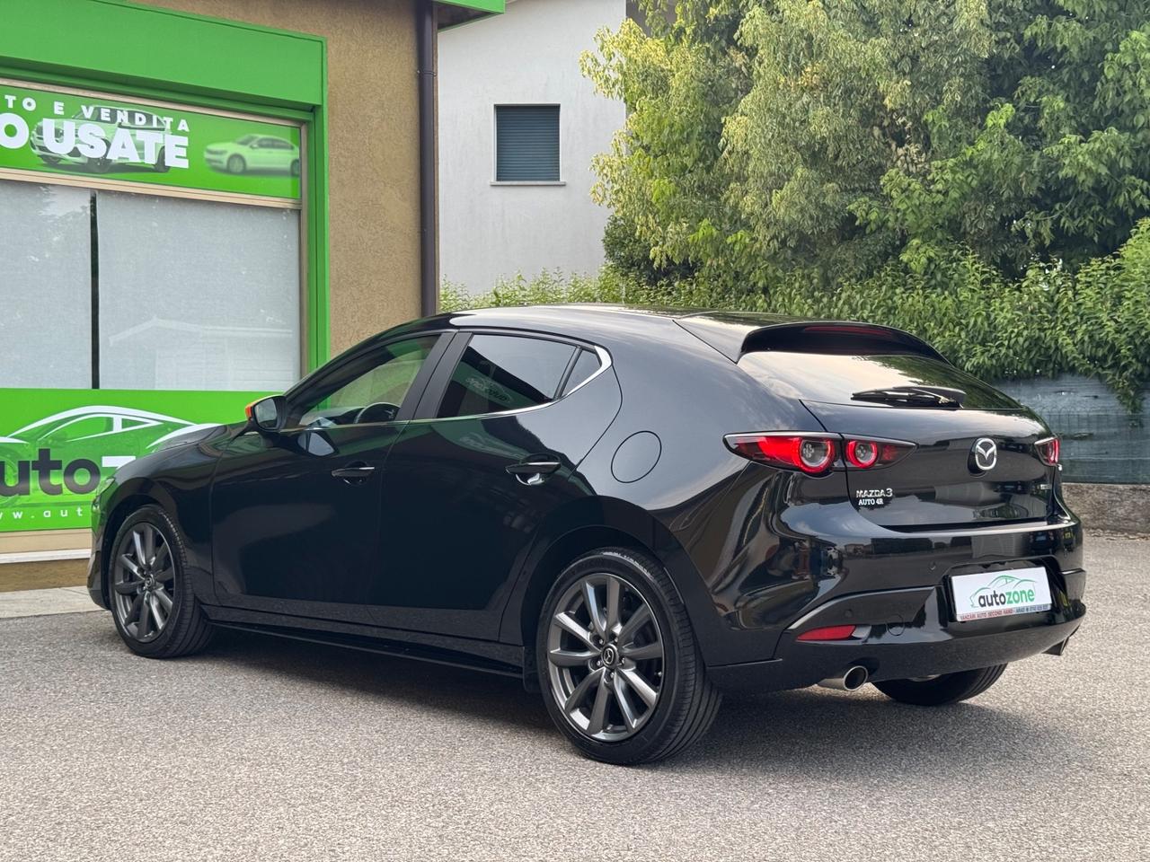 Mazda 3 2.0L e-Skyactiv-G M Hybrid Exclusive