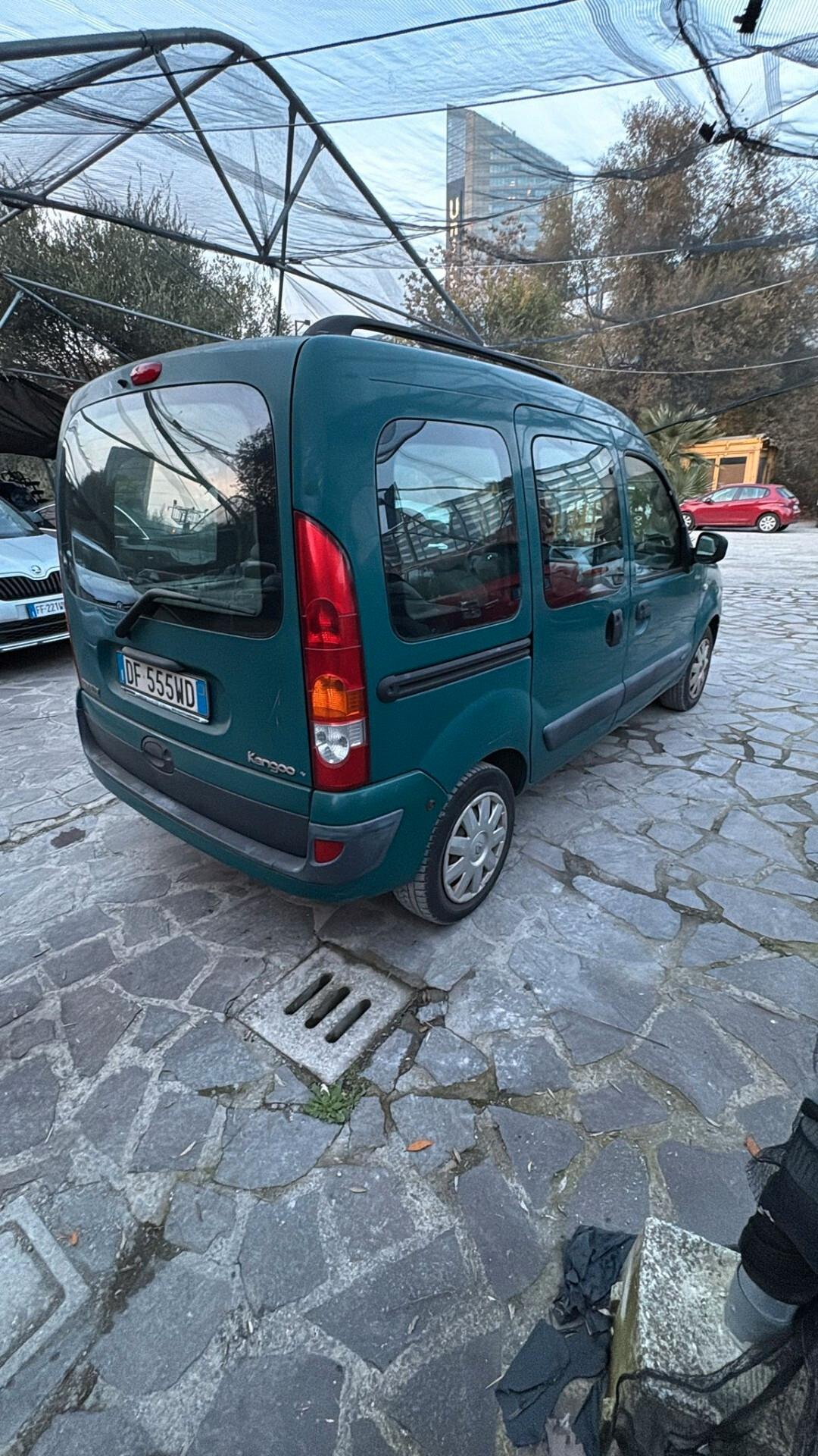 Renault Kangoo 1.6 16V 5p. Luxe