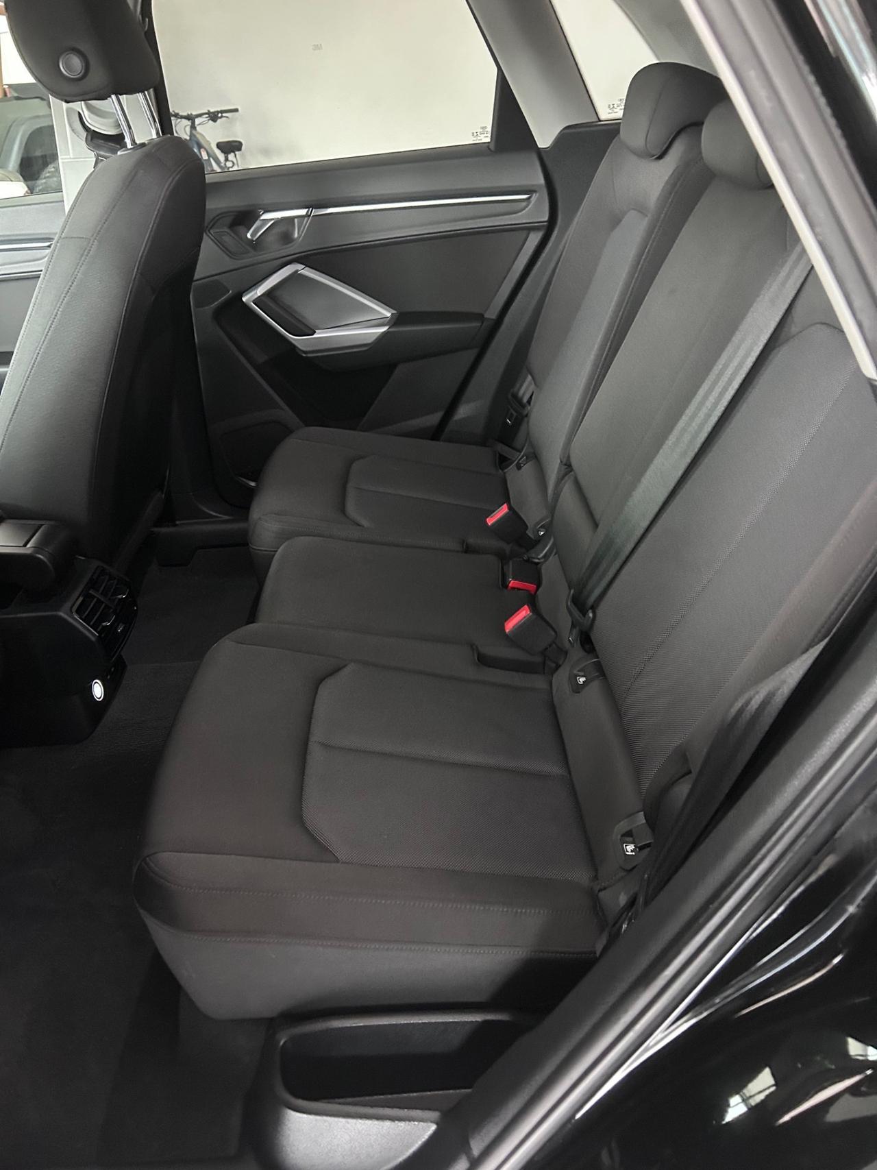 Audi Q3 35 TDI S tronic line edition