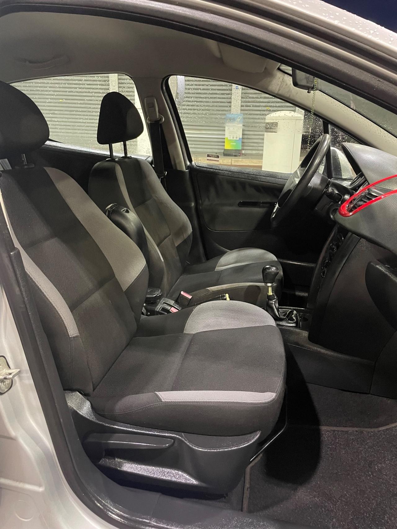 PEUGEOT 207 NEOPATENTATI 1.4 BENZINA/GPL 133.000 KM 2008.
