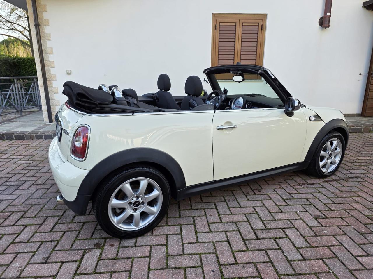 Mini 1.6 16V Cooper Cabrio
