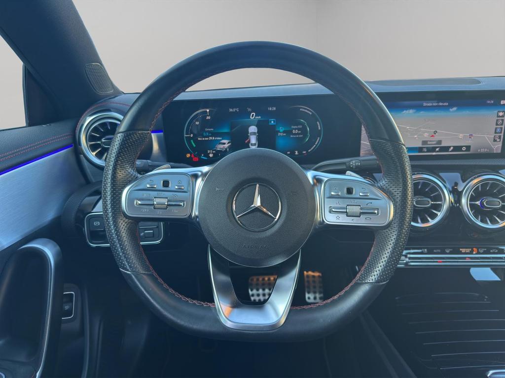 Mercedes CLA 200 d Premium auto