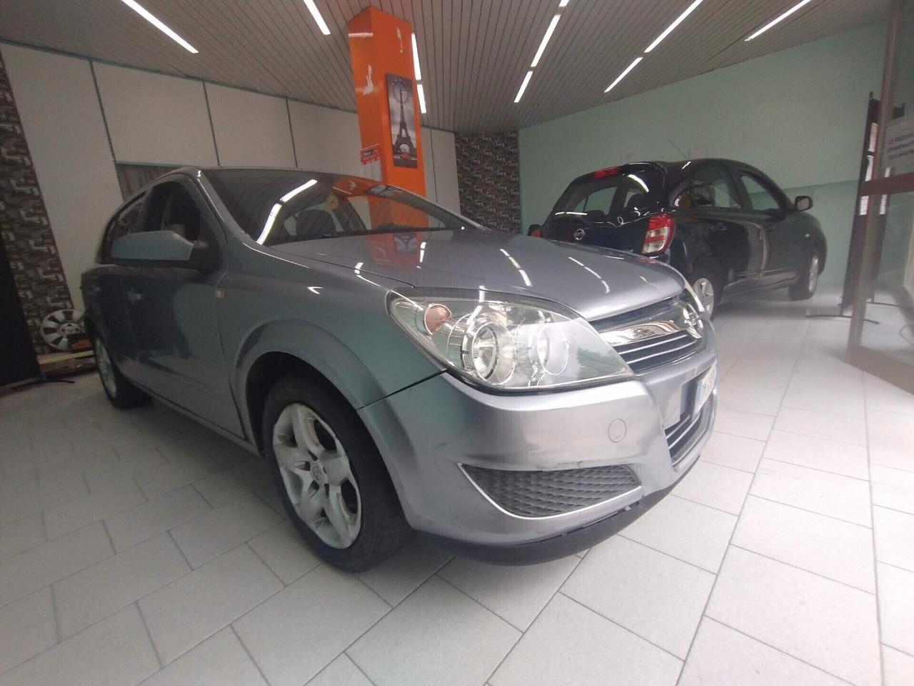 Opel Astra METANO solo 95.000KM