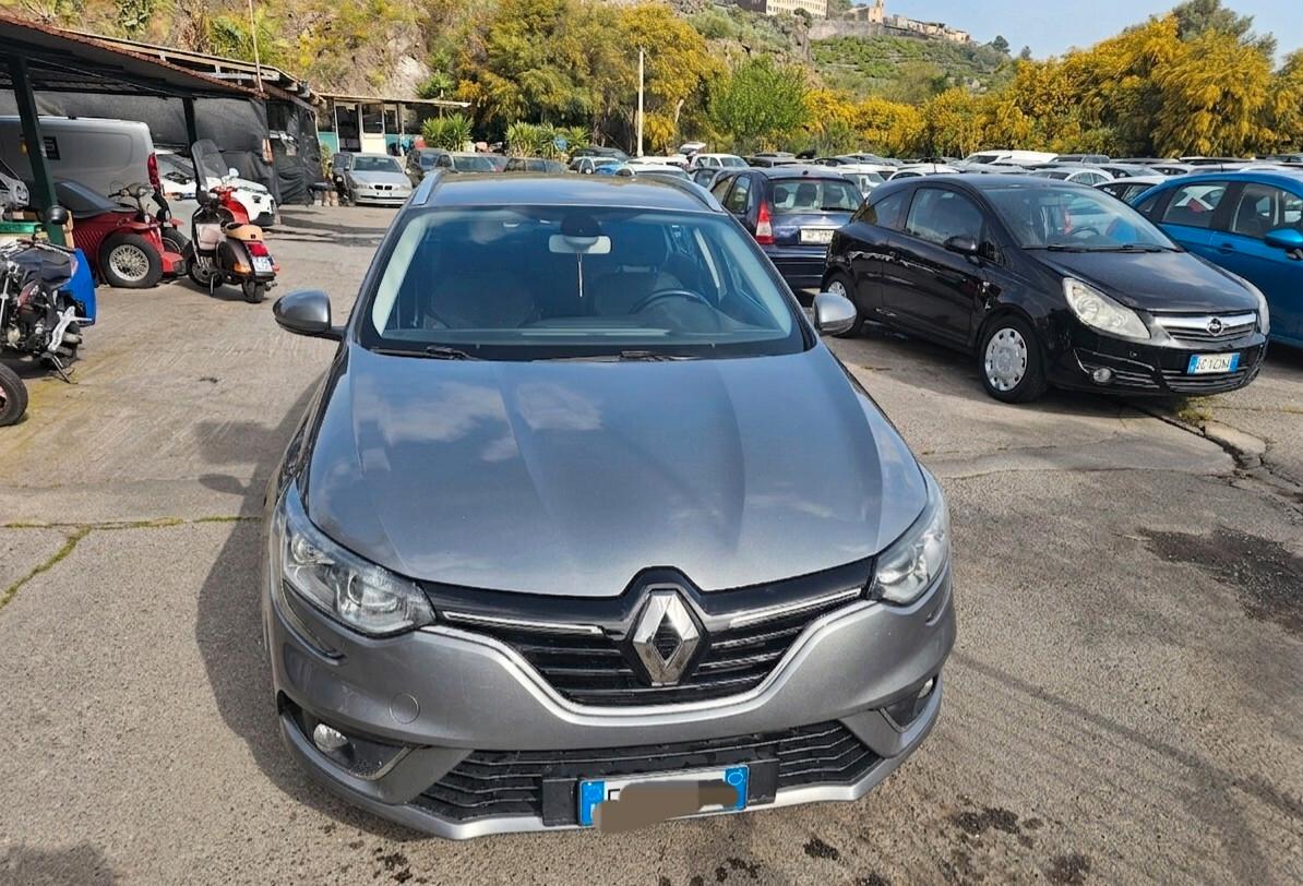 Renault Megane Mégane Sporter dCi 8V 110 CV EDC Energy Business