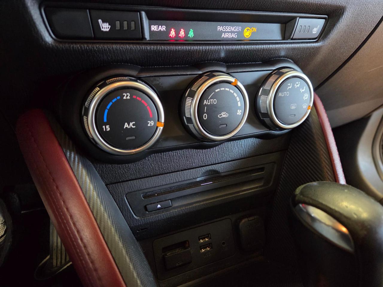 Mazda CX-3 1.5d Exceed awd 105cv auto