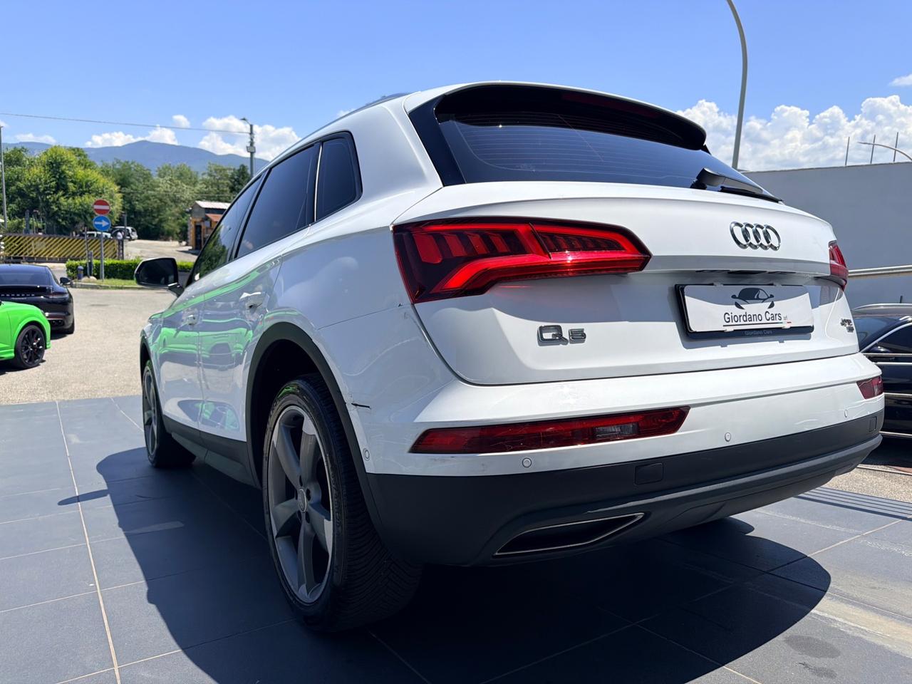 Audi Q5 40 TDI quattro S tronic sport cerchi 20