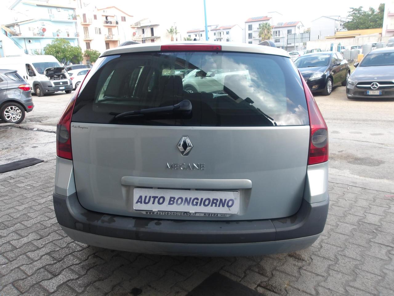 Renault Megane Grandtour 1.5 dci Confort Dynamique 100cv