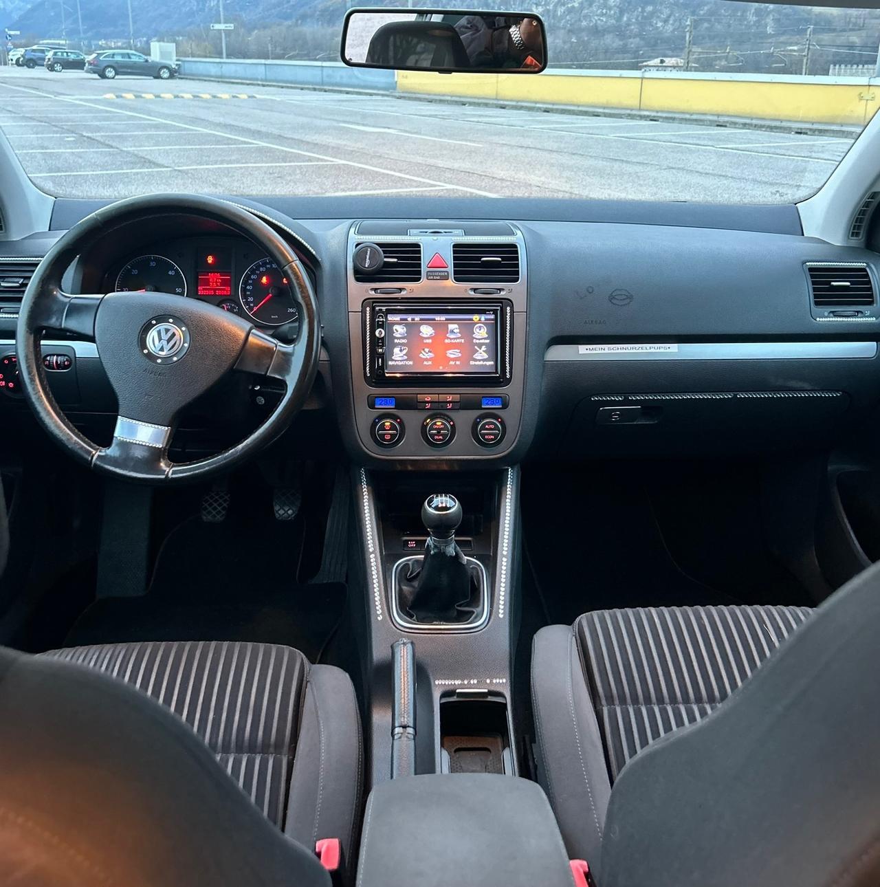 Volkswagen Golf 2.0 TDI 5p. GT Sport Neopatentati