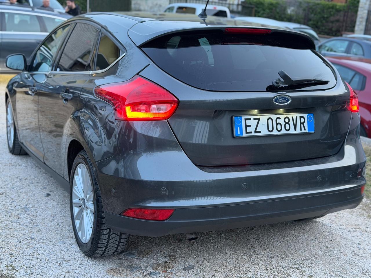 Ford FOCUS 1.6 120 CV TITANIUM KMCERT NAVI UNICOPR