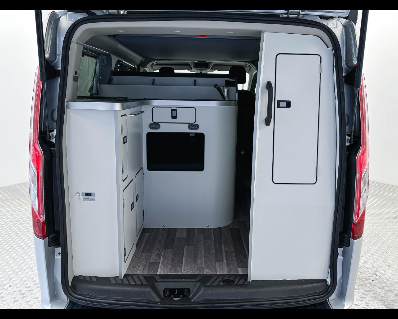 FORD Transit Custom - TRANSIT CUSTOM WESTFALIA NUGGET 320 L1 131 CV