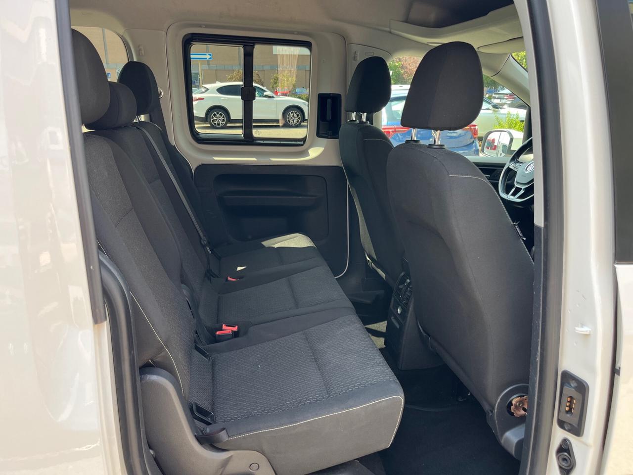 Volkswagen Caddy 2.0 TDI Plus Maxi 7 POSTI