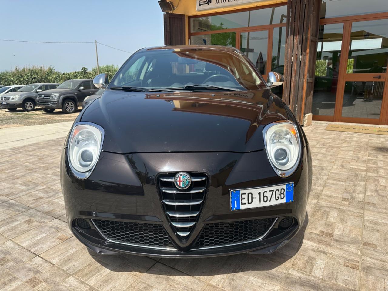 Alfa Romeo MiTo 1.6 JTDm 16V Distinctive - 05/2010