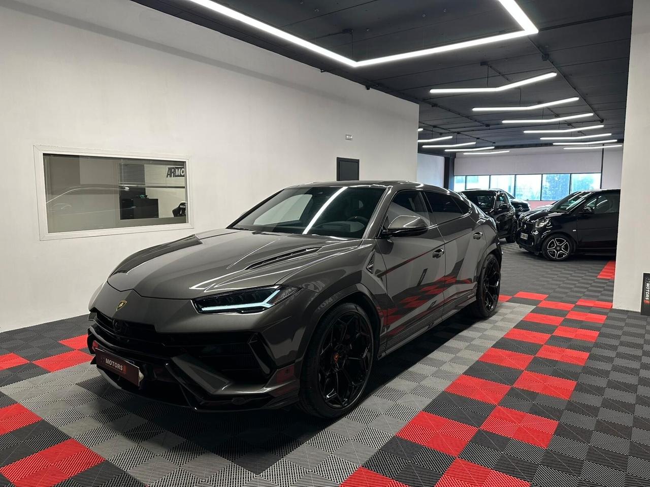Lamborghini Urus 4.0 Performante