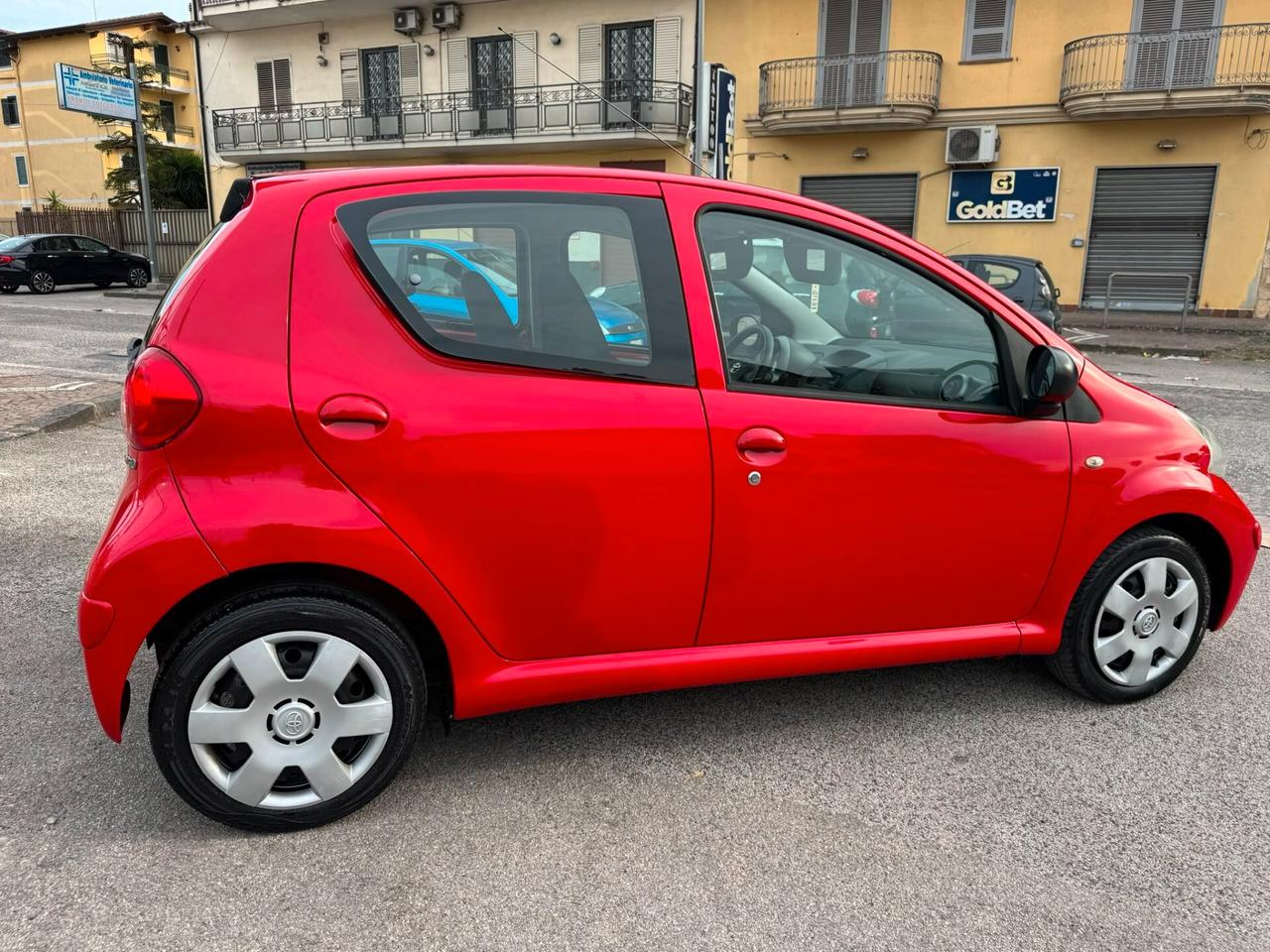 Toyota Aygo 1.0 12V VVT-i 5 porte Now