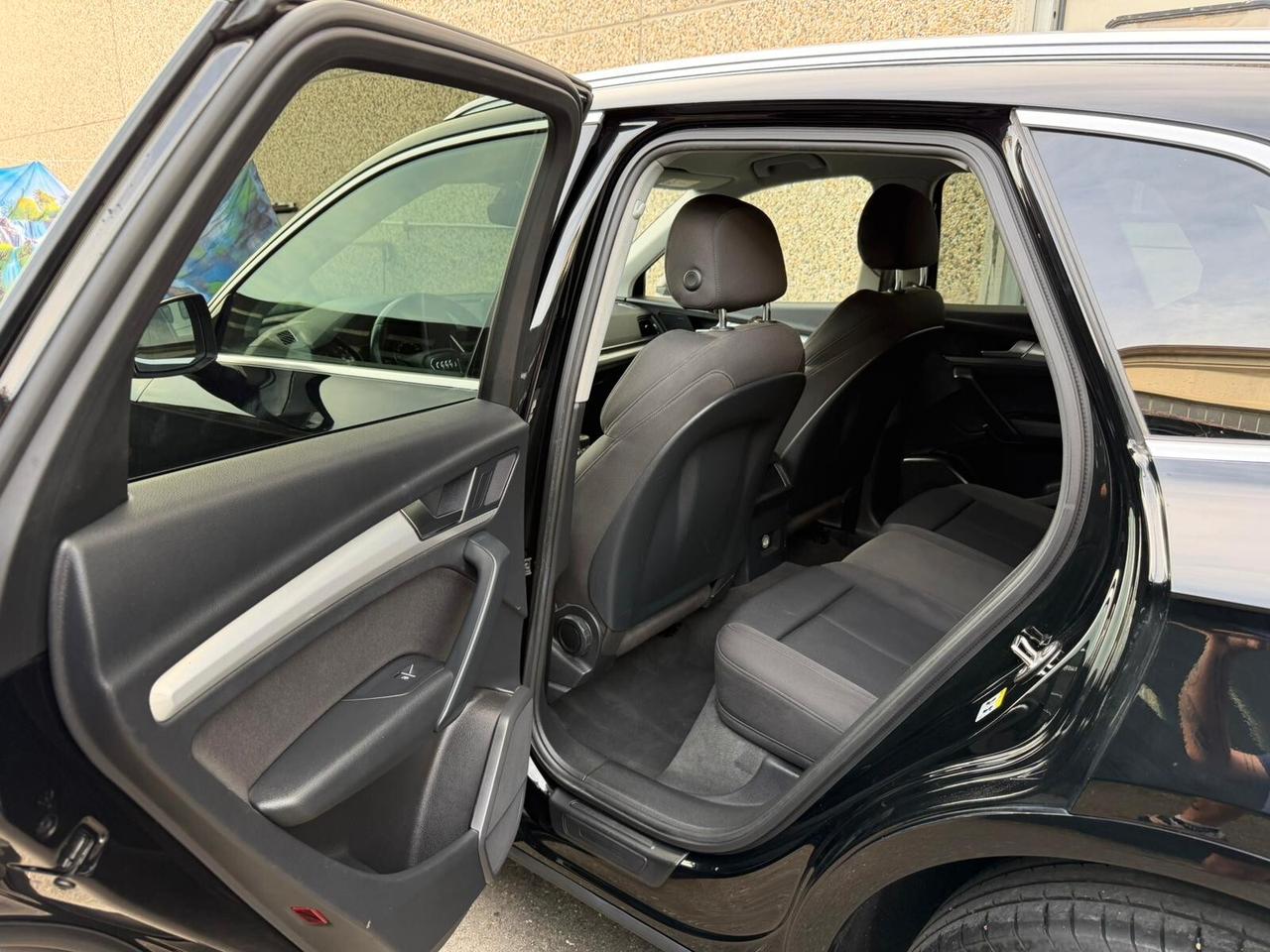 Audi Q5 2.0 TDI 190 CV quattro S tronic Business Sport