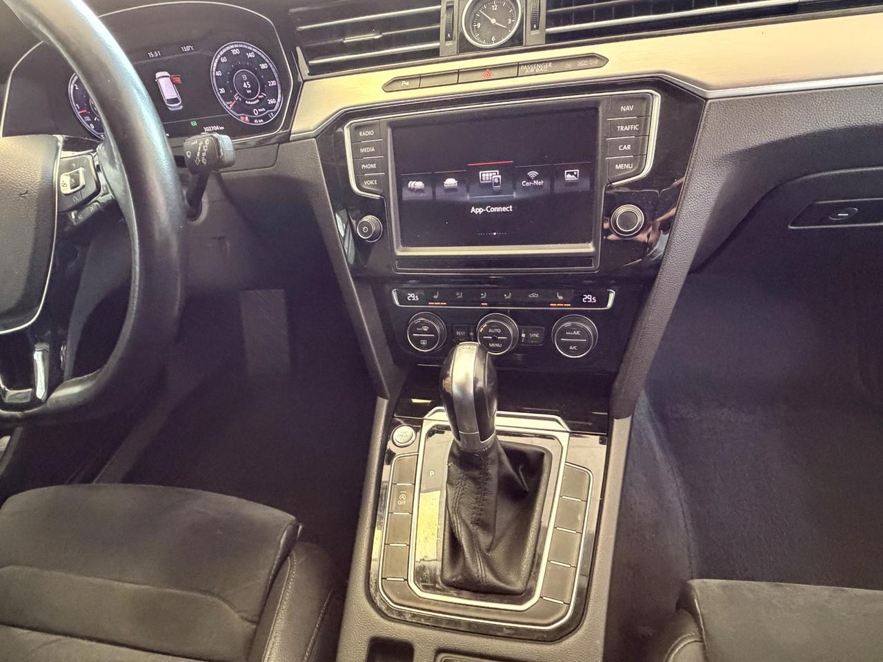 Volkswagen Passat 2.0 TDI DSG Executive 12 Mesi Garanzia