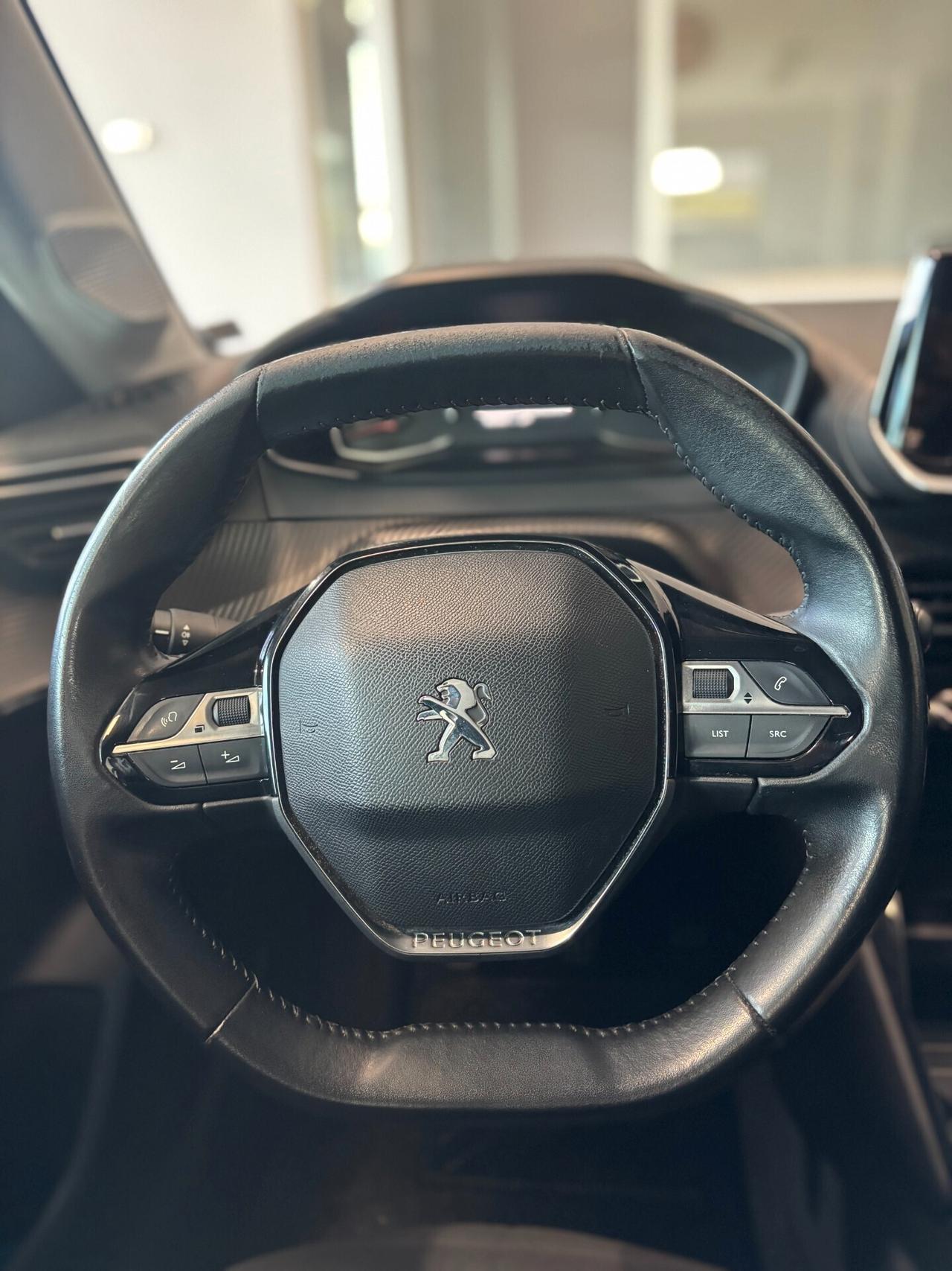 Peugeot 208 1.2 puretech *PER NEOPATENTATI*CINGHIA FATTA
