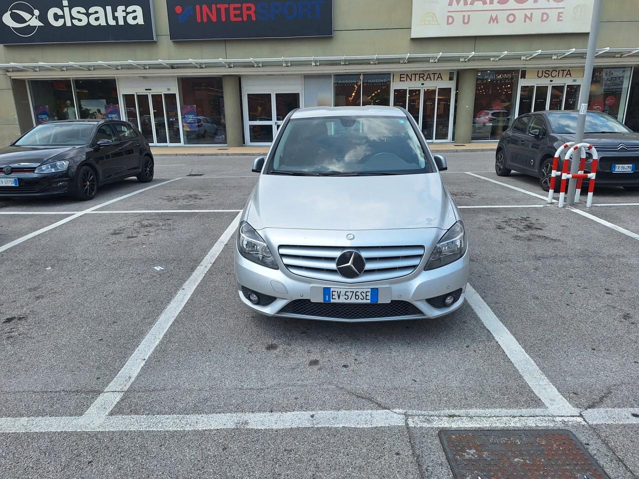 Mercedes-benz B 180 B 180 CDI Automatic Premium
