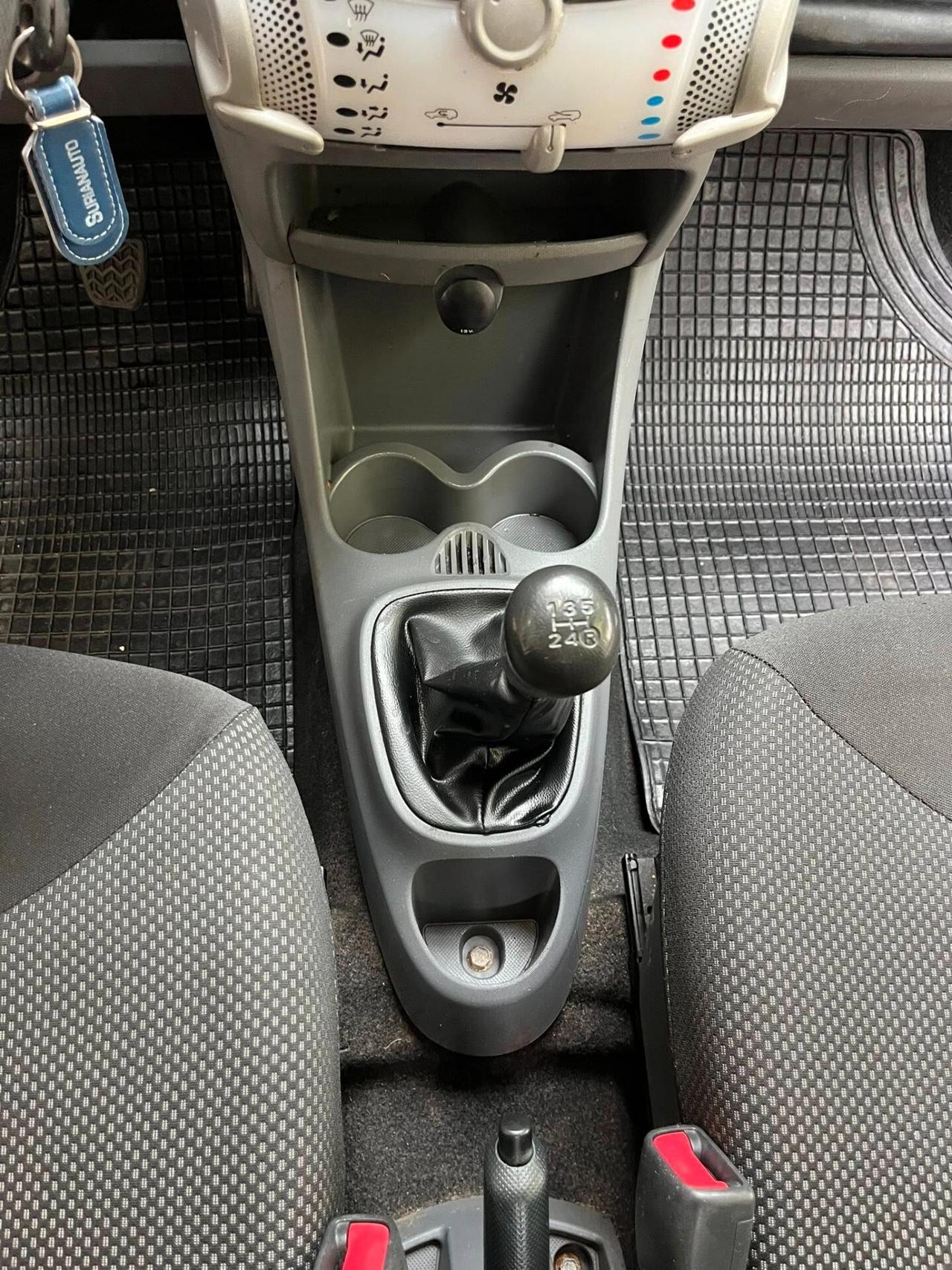 Toyota Aygo 1.0 12V VVT-i 5 porte Now