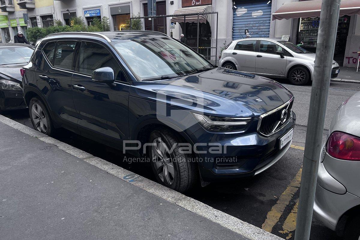 VOLVO XC40 T3 Geartronic Momentum Pro