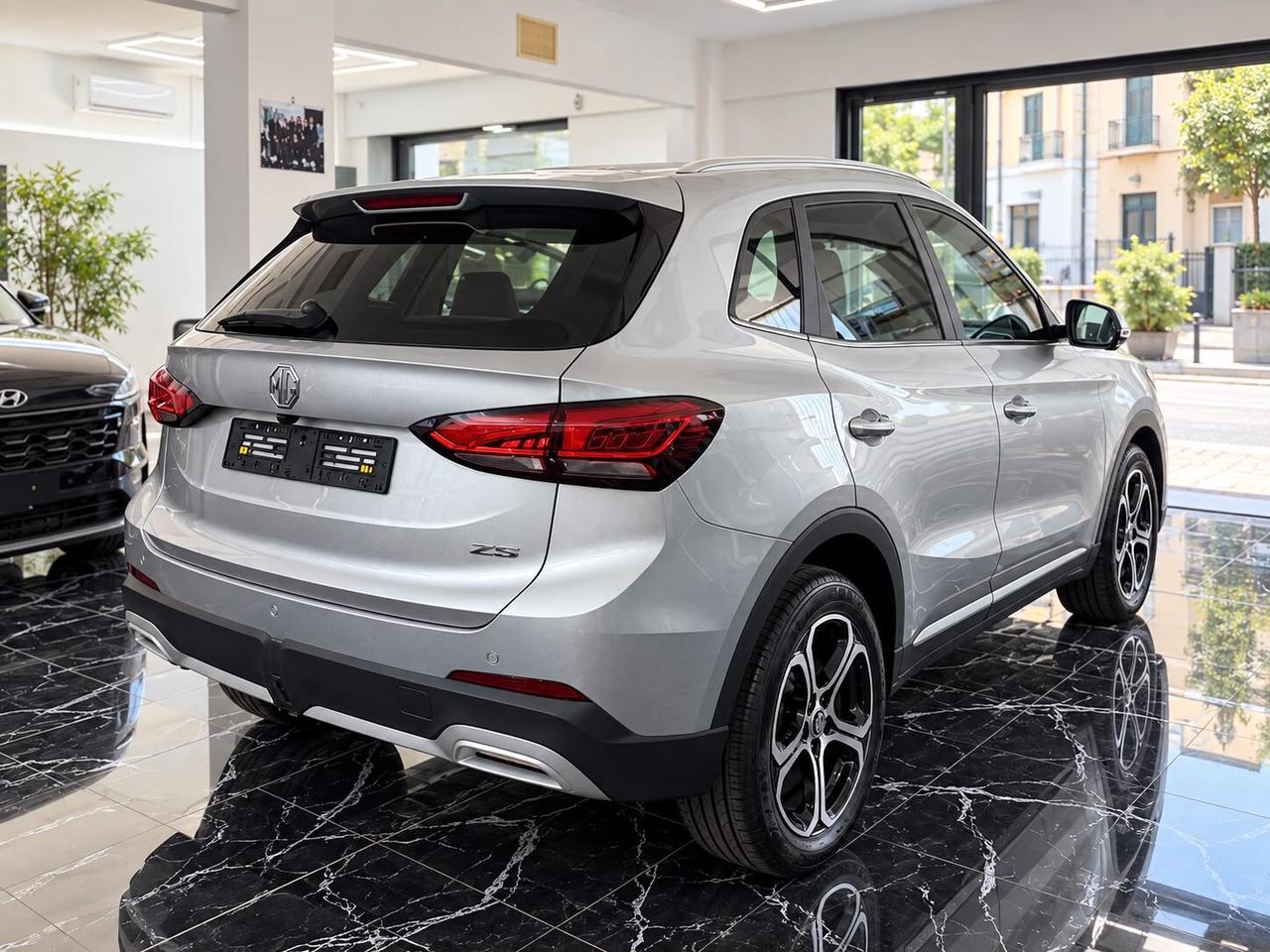 Mg ZS 1.5 Benzina 115 cv Comfort