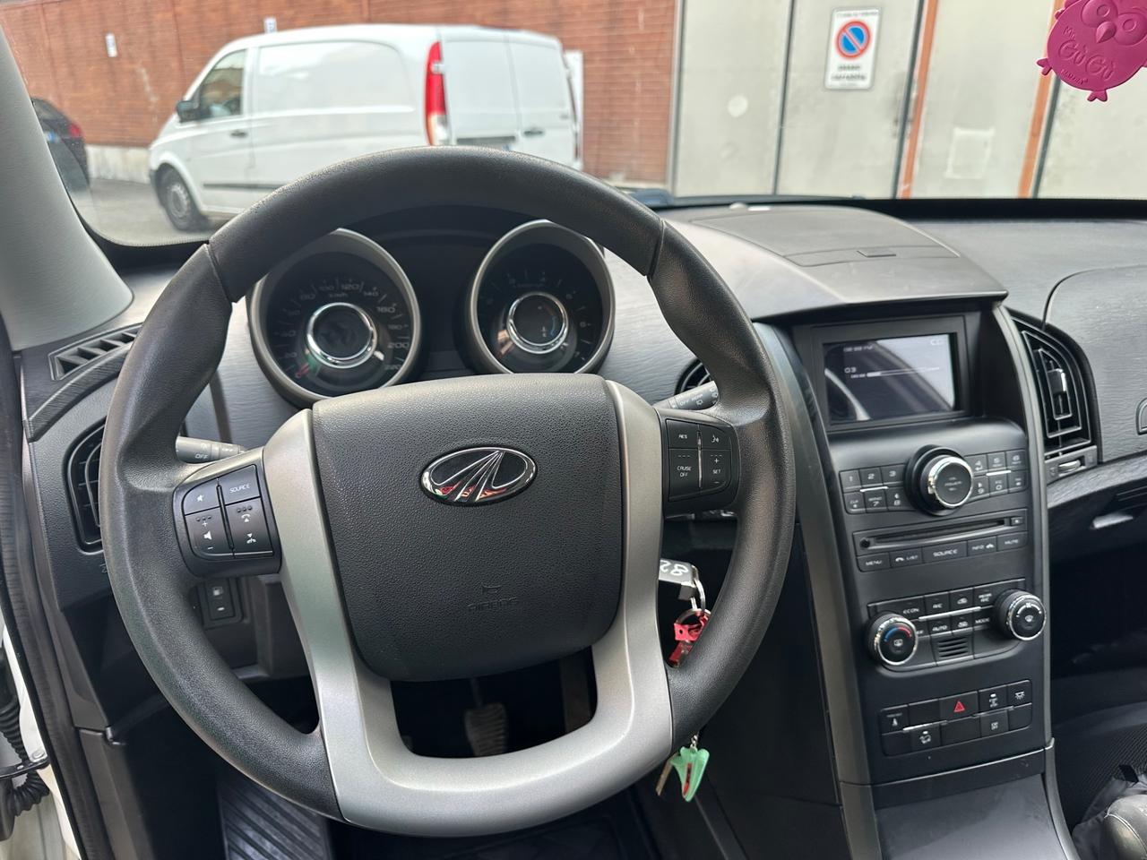 Mahindra XUV500 2.2 16V FWD W6 4x4 pochi km