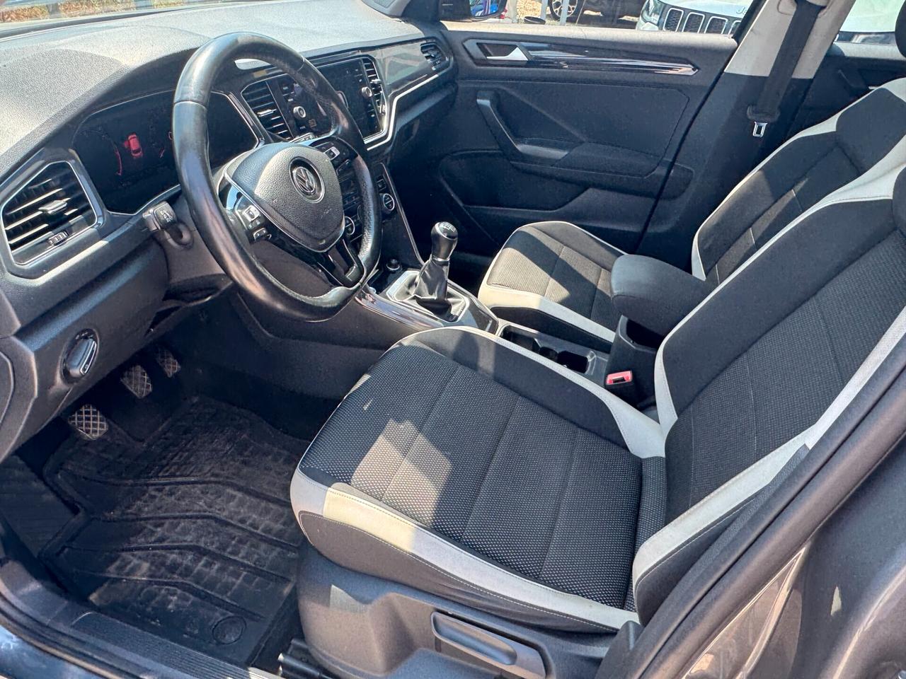 Volkswagen T-Roc 1.6 TDI Advanced BlueMotion Technology iper full 2018