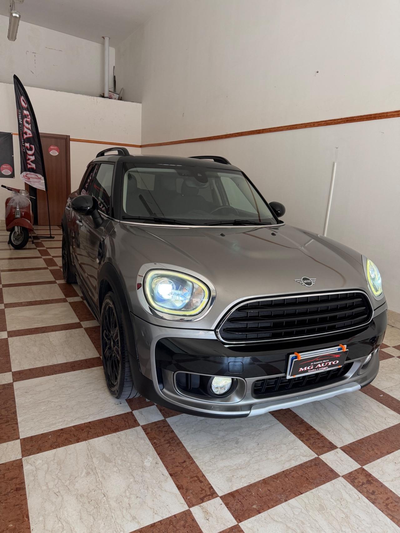Mini Cooper Countryman 2.0 D Hype