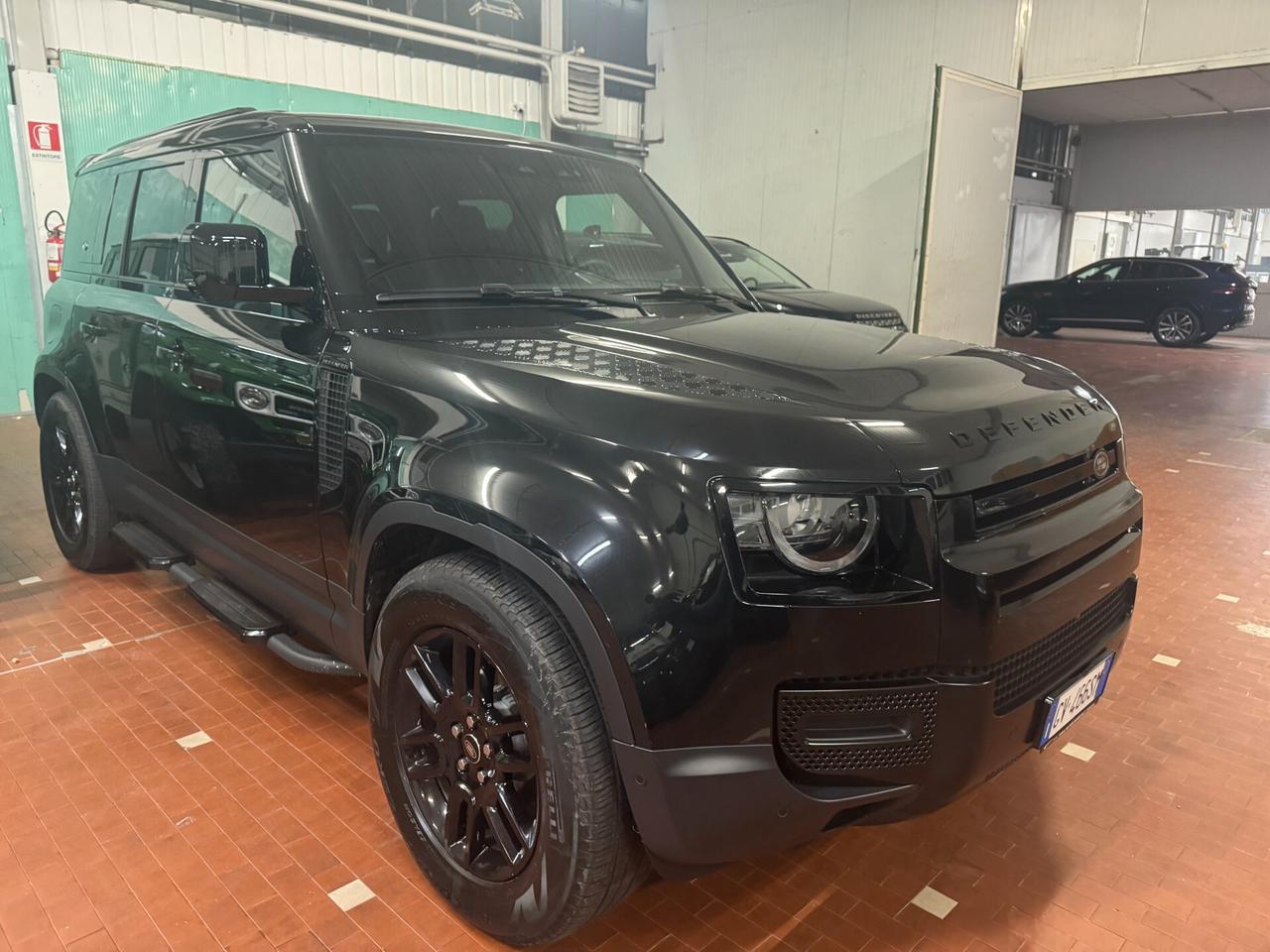 Land Rover Defender 110 3.0D I6 200 CV AWD Auto S