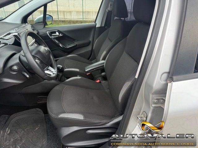 PEUGEOT 208 1.4 8V HDi 68CV 5p. Business,neopatentato