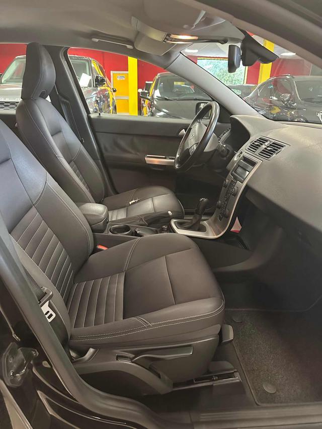 VOLVO S40 2.0 D cat Momentum