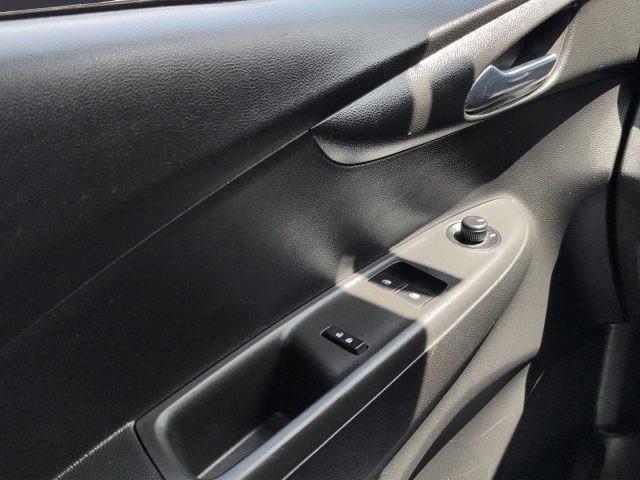 OPEL Karl Rocks 1.0 75 CV