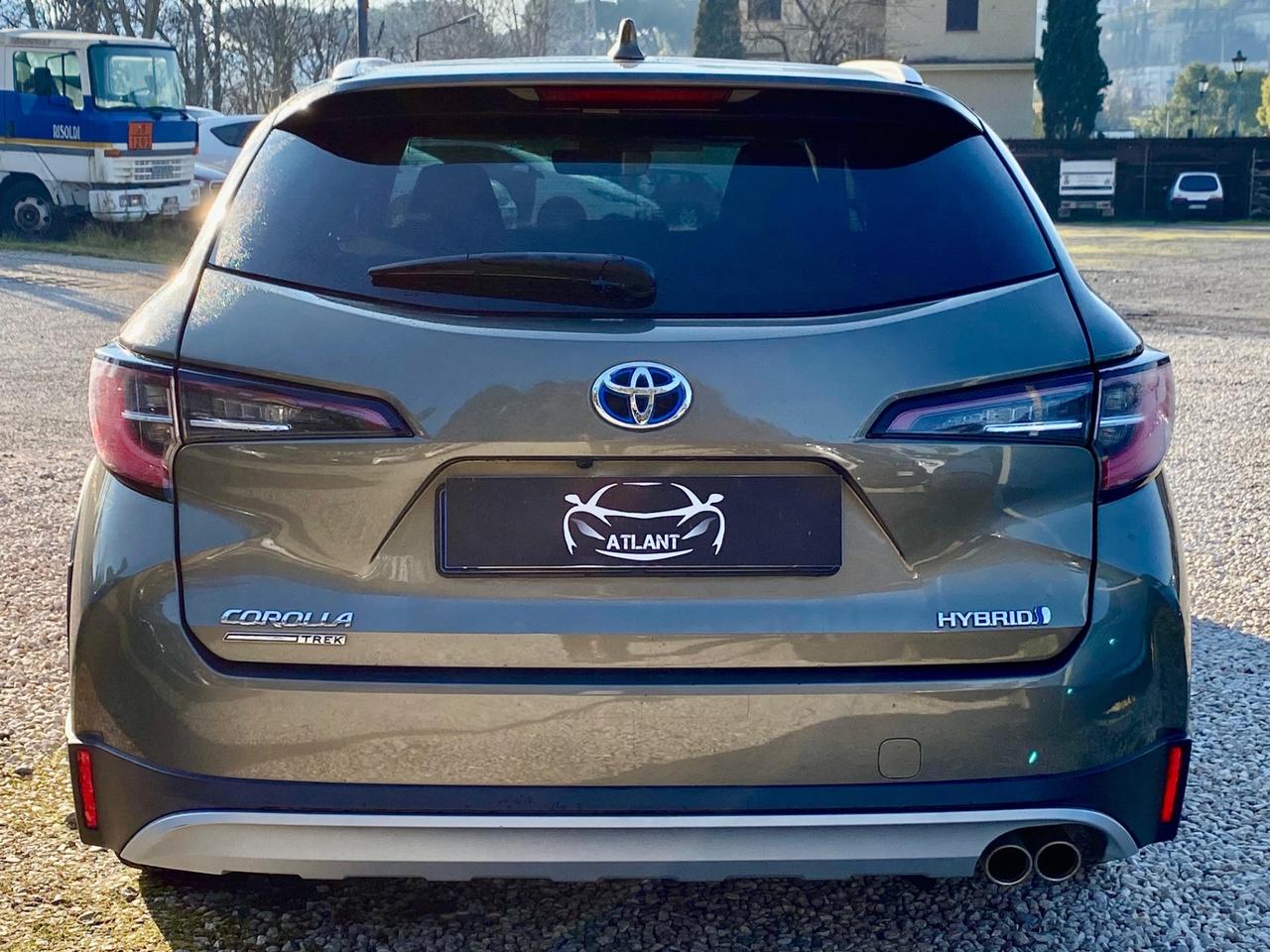 Toyota Corolla Touring Sports 2.0 Hybrid TREK