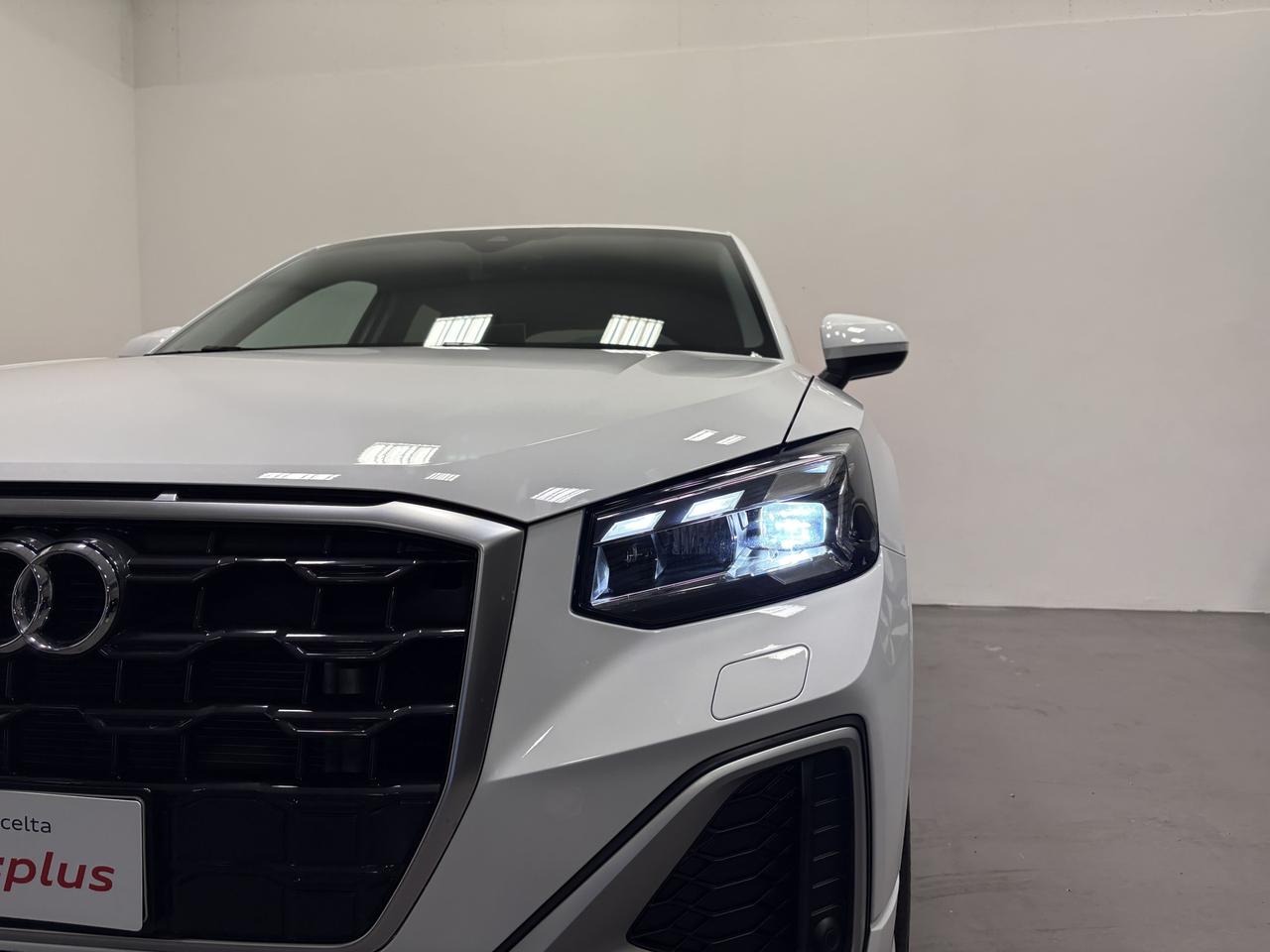 AUDI Q2 2.0 TDI S-TRONIC S-LINE EDITION