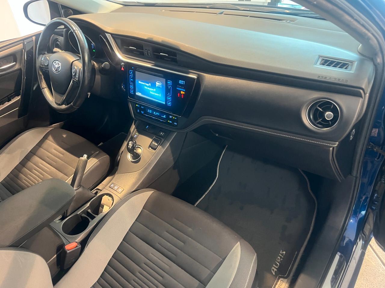 Toyota Auris 1.8 Hybrid unico proprietario
