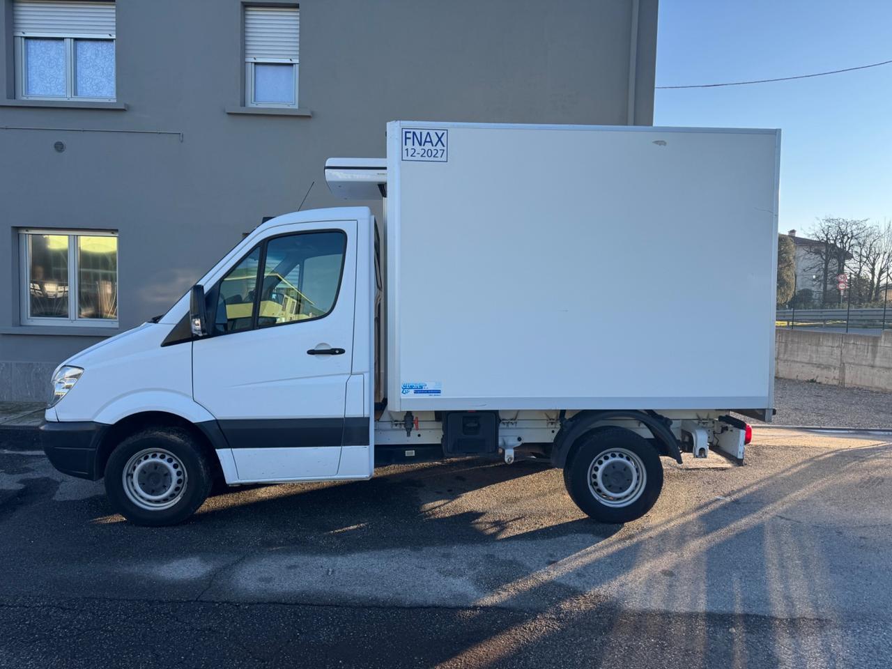 Mercedes Benz 310 cdi FURGONE FRIGO