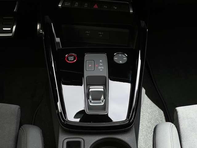 Audi RS3 Sportback quattro s-tr Rs Dyn/Carbonceramica/Tetto