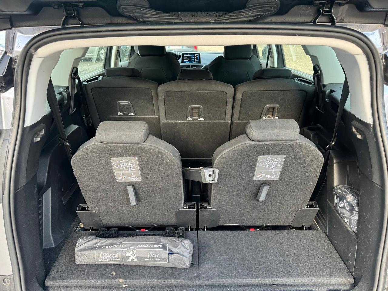 Peugeot 5008 BlueHDi 130 S&S Business 7 POSTI