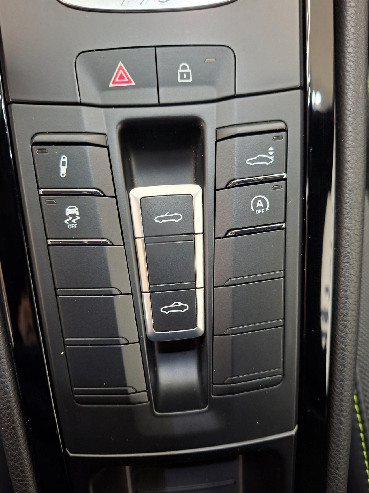 Porsche 718 Spyder Boxster 2.5 T 300CV