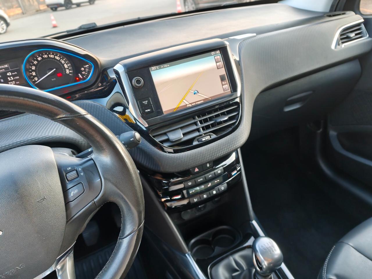 Peugeot 2008 1.6 e-HDi 115 CV Stop&Start Allure