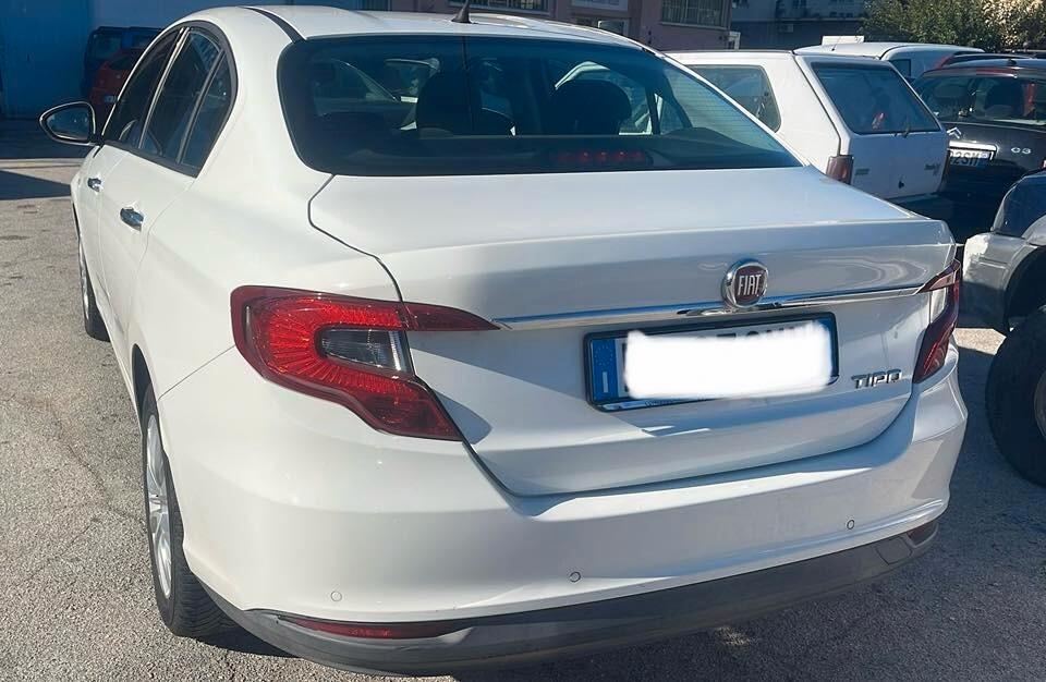 Fiat Tipo 1.4 4 porte Opening Edition