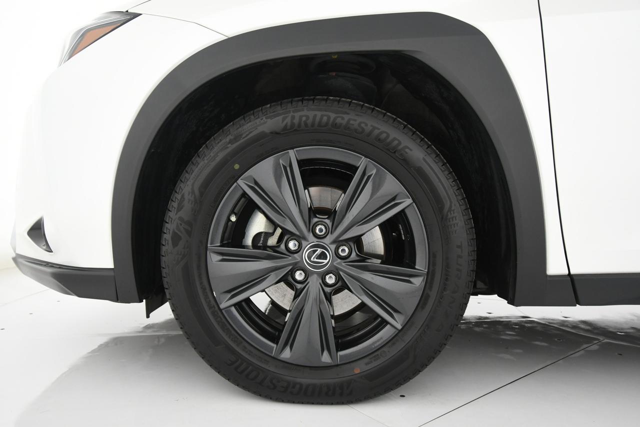 LEXUS UX 250h 2.0 Business 2wd cvt CAMERA+ACC+APP CONNECT