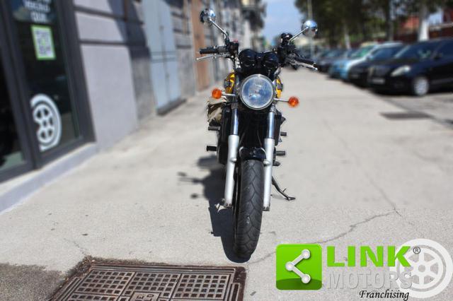TRIUMPH Thunderbird 900 Sport .