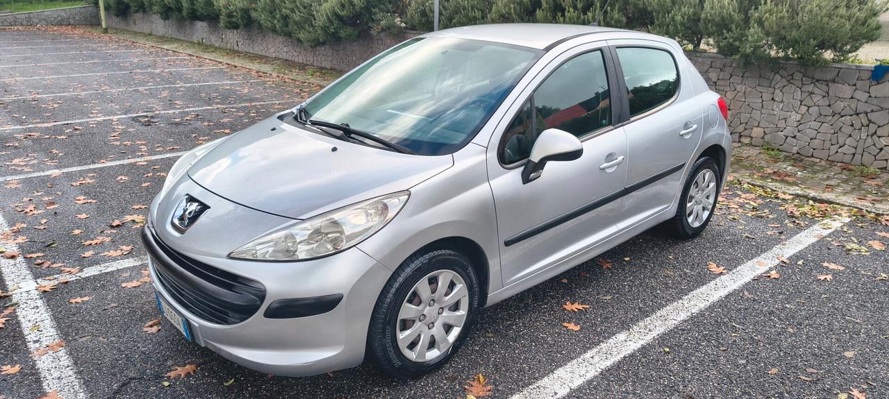 Peugeot 207 1.4 VTi 95CV 5p. X Line